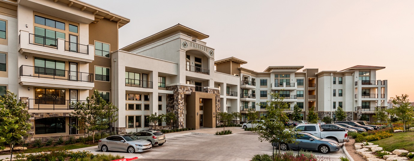 Petfriendly apartments in San Antonio, TX Tribute at the Rim